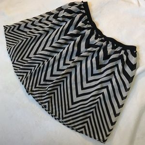 AE Zig-Zag A-Line Skirt